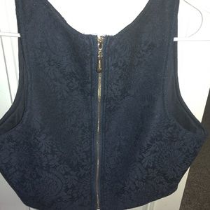 Zip Up back lace detail crop top.